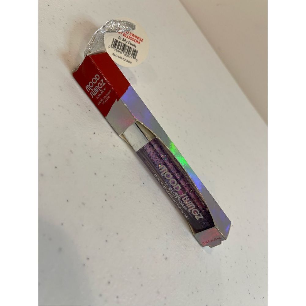Mood Swingz by Blossom color changing lip gloss